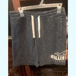 Hollister Shorts (M)
